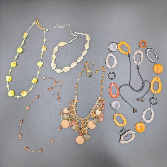 Boho Designer Jewelry Bundle – 11 Pieces – Premier Designs, Tagua Nut & Shell - Picture 8 of 9